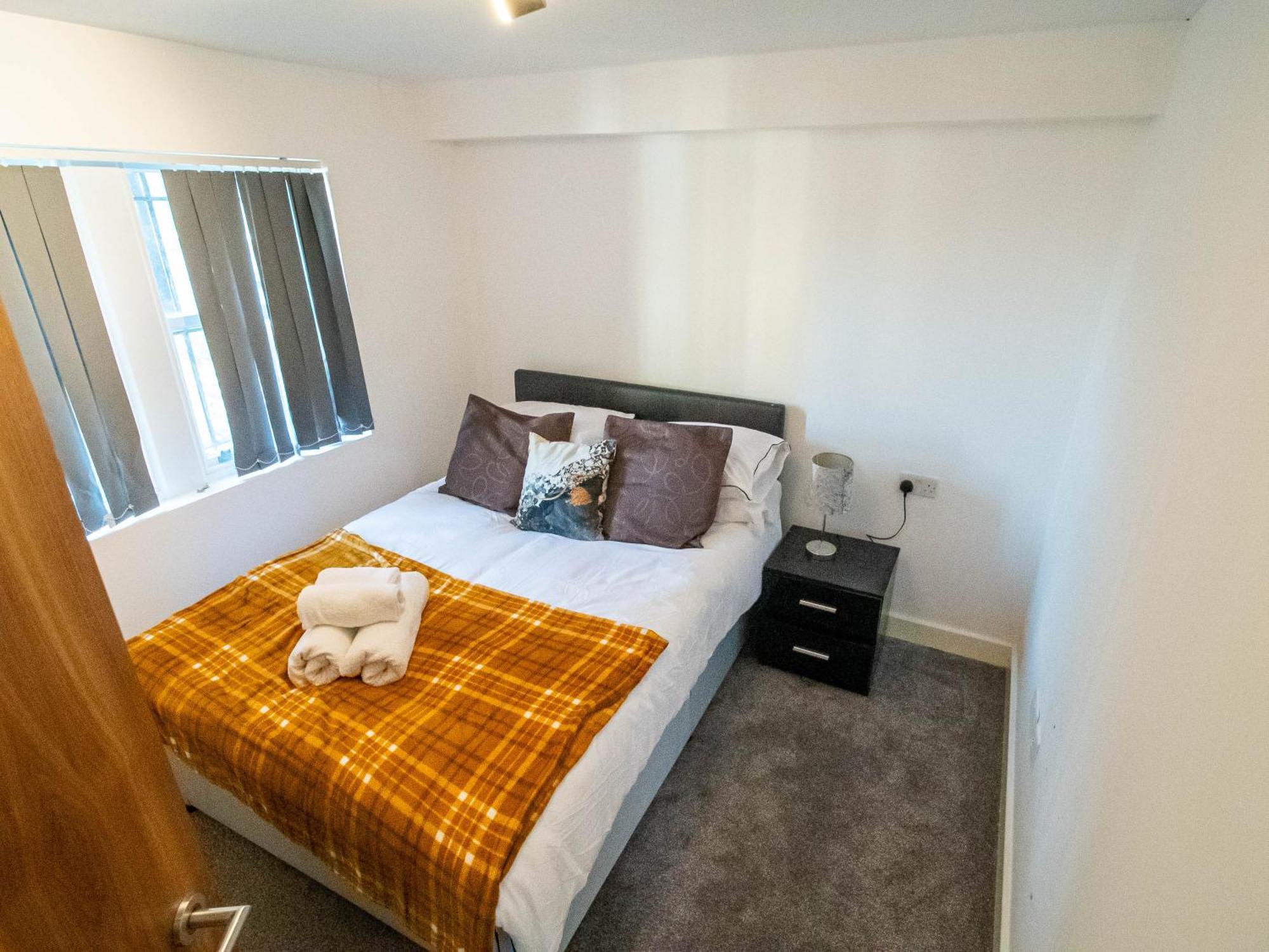 Heart Of Huddersfield Apt10 Bagian luar foto